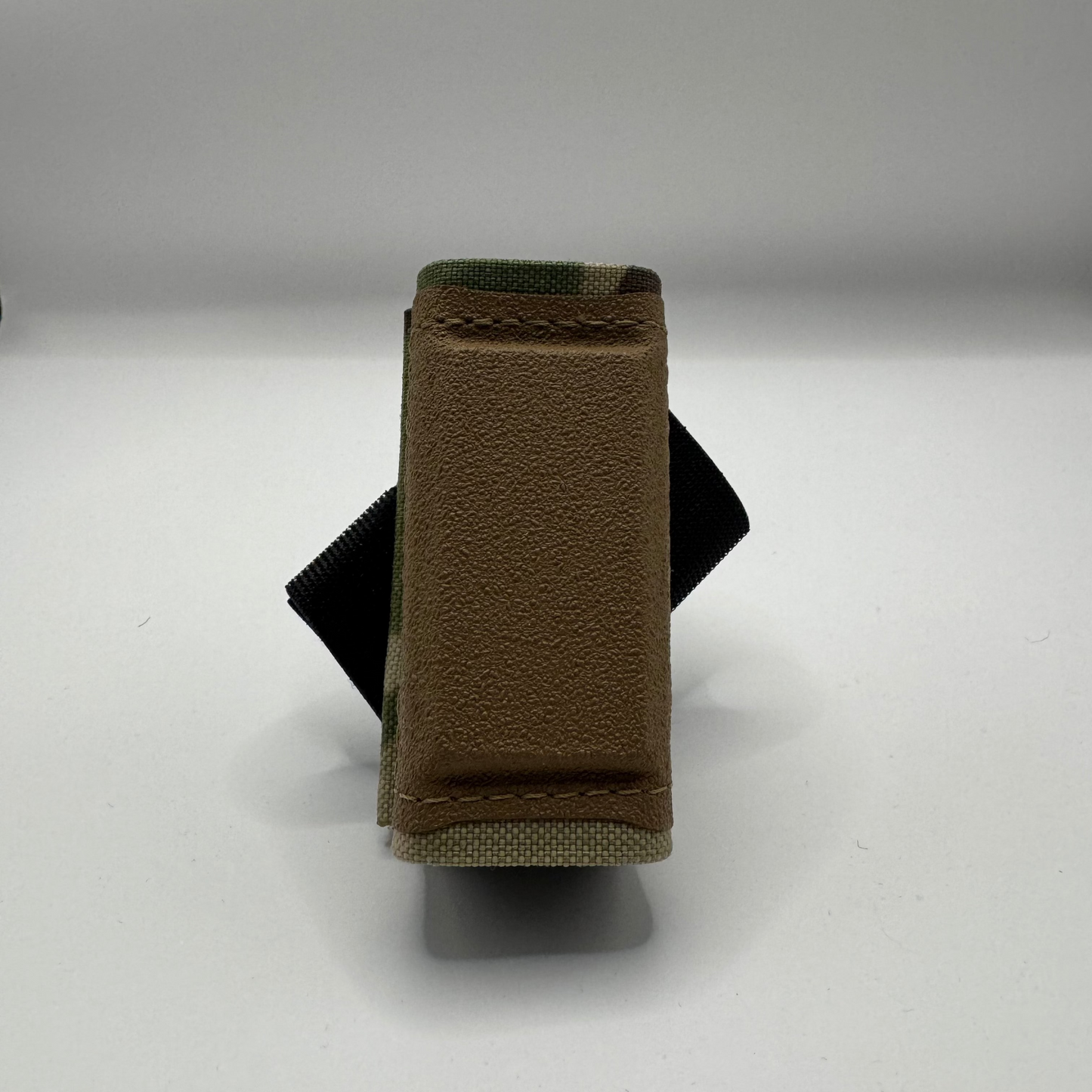 Porte chargeur simple magnétique incliné 40° droitier KIWI - Esstac